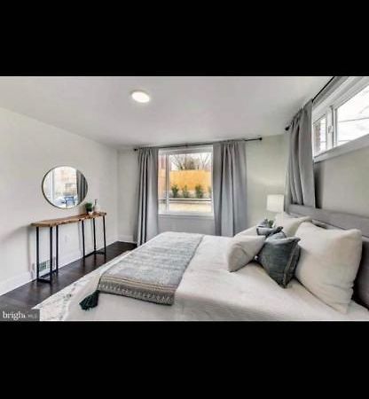 Lovely 1-Bedroom Rental Unit With Free Parking Washington Dış mekan fotoğraf
